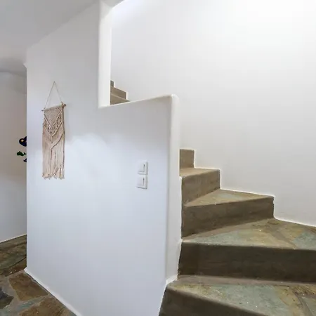 Noho Pounda House 3 Bedroom * Parikia (Paros)